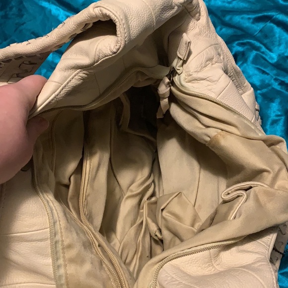 Purse - Picture 3 of 4